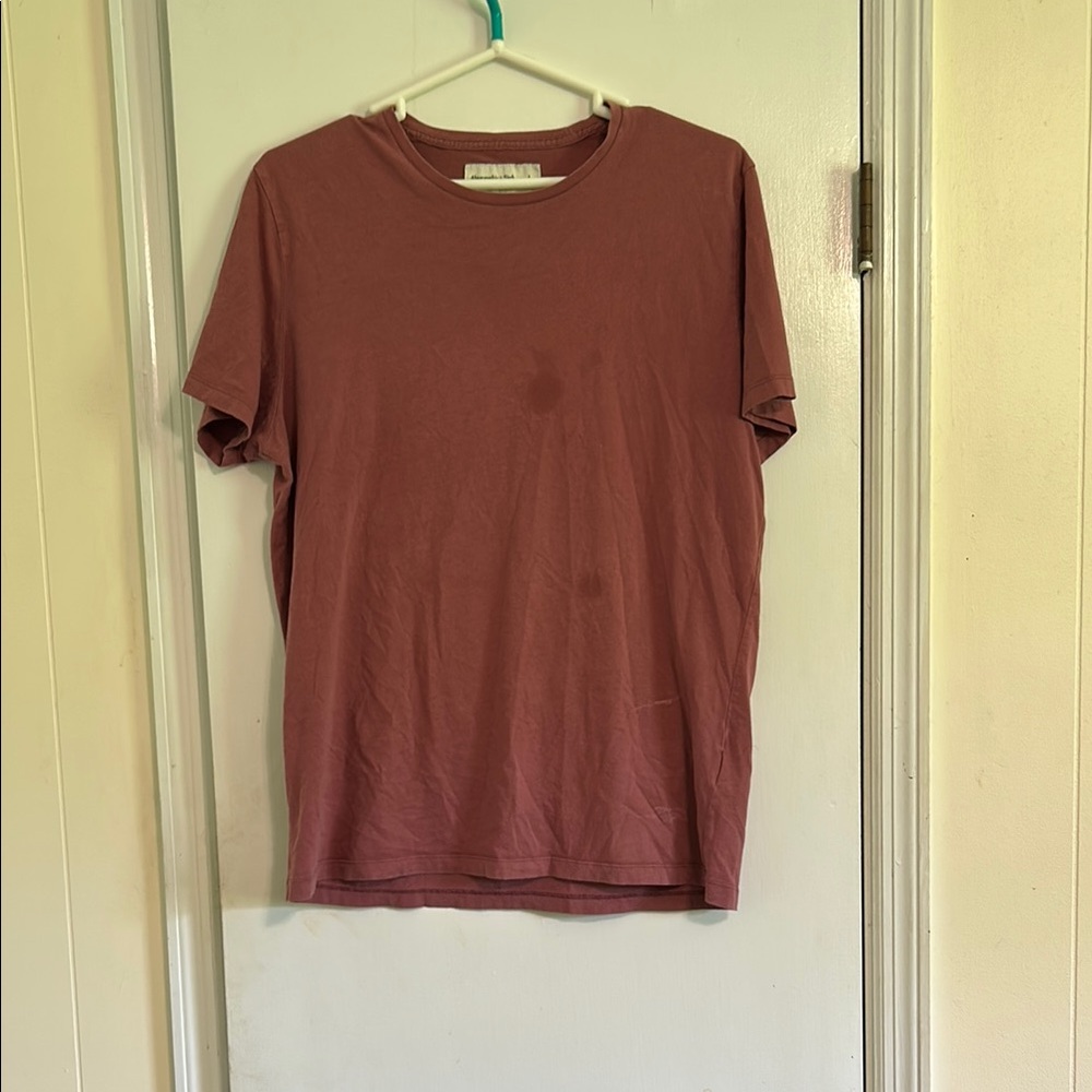 Abercrombie & Fitch T-Shirt in Maroon